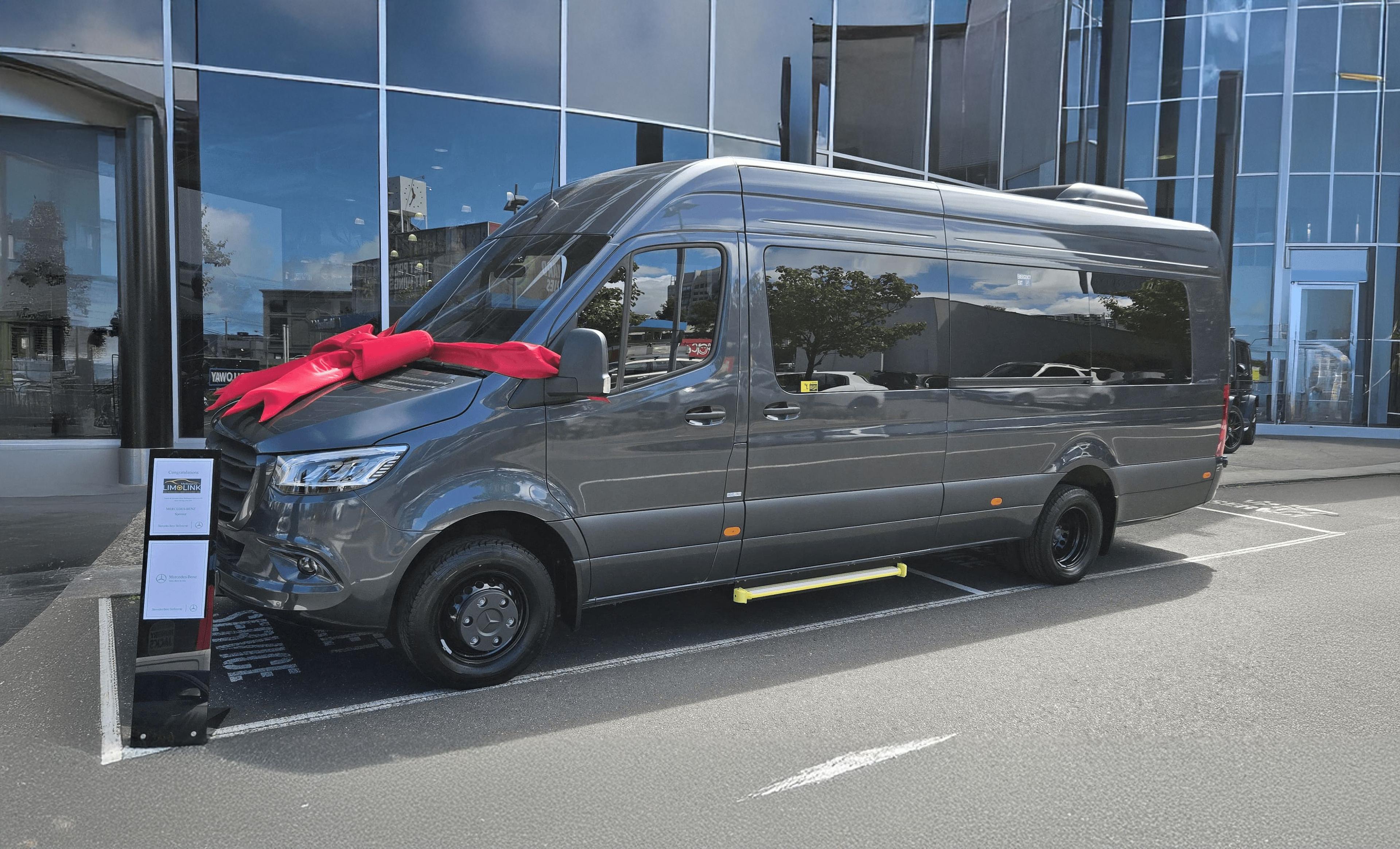 Melbourne Limolink 10 1 07a8ddc9c4